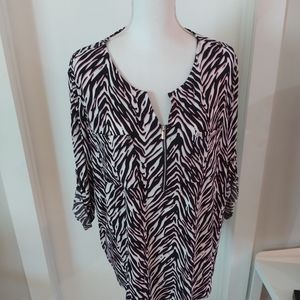 *Black, Pink & White Size XL Blouse